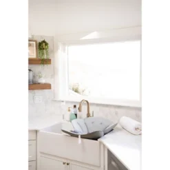 Ubbi® Ubbi Sink Bather Bathing Seat 7 Ubbi® Ubbi Sink Bather Bathing Seat -Delta Children Sales Store GUEST 0c7da4bc fb4d 4eec 93ba db67e822732d