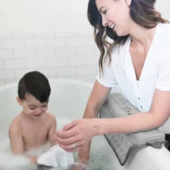 Puj Baby Bath Armrest - Gray -Delta Children Sales Store GUEST 15b263d0 84ce 430b 829b b1dc2efed1e6