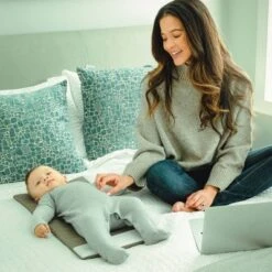 Baby Brezza Smart Soothing Mat -Delta Children Sales Store GUEST 3096fd1a 06e3 421f 8932 02f3d97d14ee