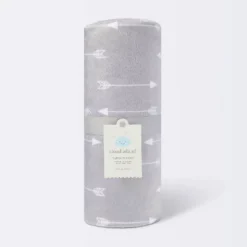 Plush Velboa Baby Blanket Arrows - Cloud Island™ Gray -Delta Children Sales Store GUEST 4c858ce8 bd80 4e1a aa02 f98ff2e5ca06