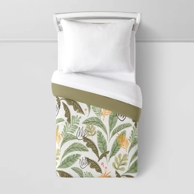 Toddler Botanical Print Kids' Comforter Green - Pillowfort™ 1 Toddler Botanical Print Kids' Comforter Green - Pillowfort™