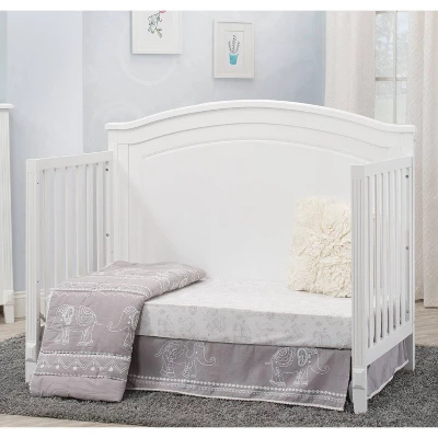 Sorelle Berkley Round Top Panel Standard Full-Sized Crib White 2 Sorelle Berkley Round Top Panel Standard Full-Sized Crib White - Image 2