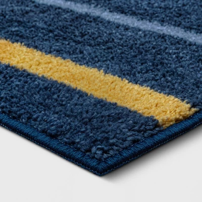 Striped Kids' Rug - Pillowfort™ 2 Striped Kids' Rug - Pillowfort™ - Image 2