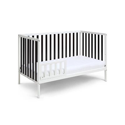 Baby Cache Deux Remi 3-in-1 Convertible Island Crib - White/Black 3 Baby Cache Deux Remi 3-in-1 Convertible Island Crib - White/Black - Image 3