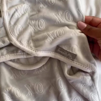 SwaddleMe By Ingenuity Original Swaddle In Velboa - Hugs & Kisses - S/M - 0-3 Months 4 SwaddleMe By Ingenuity Original Swaddle In Velboa - Hugs & Kisses - S/M - 0-3 Months - Image 4