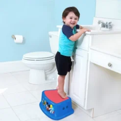 Disney Mickey Mouse Step Stool -Delta Children Sales Store GUEST dcd086a4 ef41 4207 8d89 deaeb06ab944