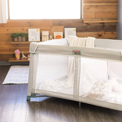 Romp & Roost LUXE Nest Waterproof Fitted Sheet With Divider For Twin Babies 6 Romp & Roost LUXE Nest Waterproof Fitted Sheet With Divider For Twin Babies - Image 6